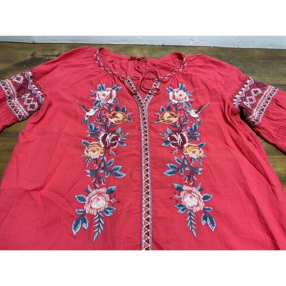 Johnny Was Workshop Medium Red Floral Embroidered V Neck Tunic Top Blouse - Picture 3 of 10